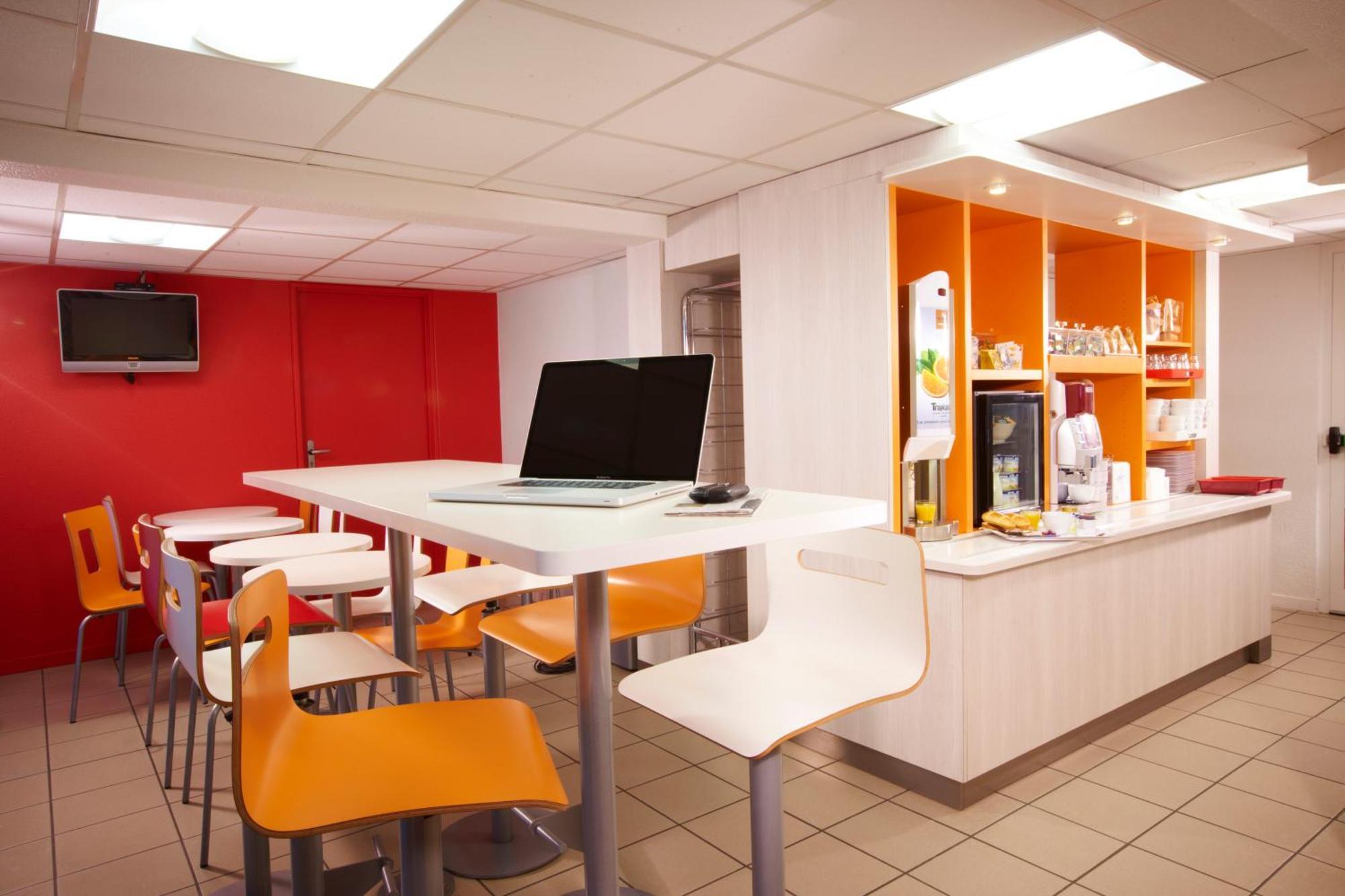Premiere Classe Lyon Ouest - Tassin Bagian luar foto